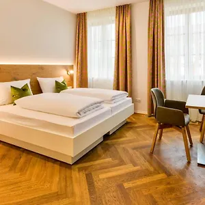 Bed & Breakfast Bett'n Glueck - Uebernachtung & Fruehstueck, Zusmarshausen
